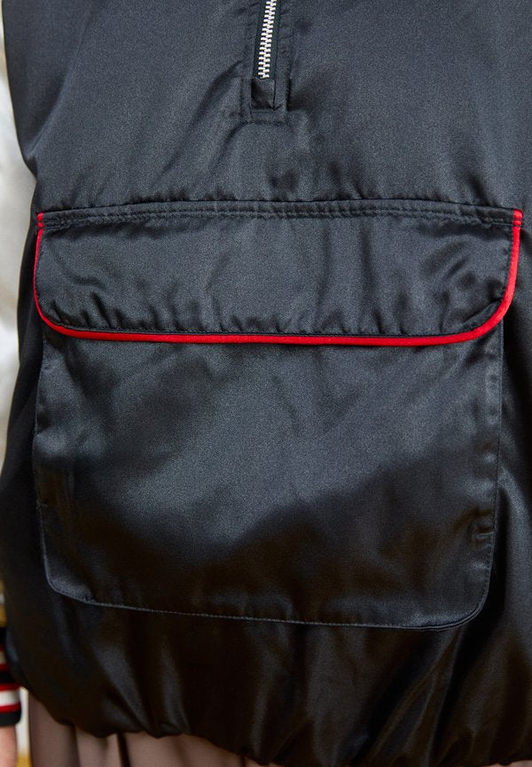 Nike Sportswear STREET