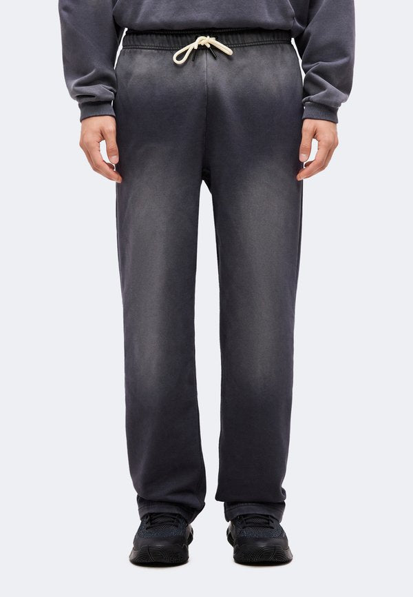 Nike Performance STANDARD ISSZE HEAVY WASHED - Tracksuit bottoms - black/pale ivory