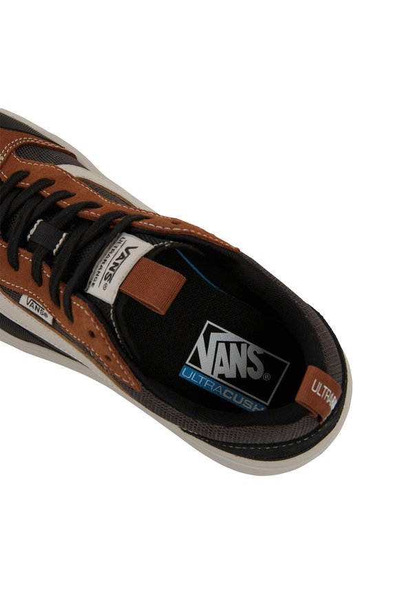 Vans MTE ULTRARANGE EXO UNISEX