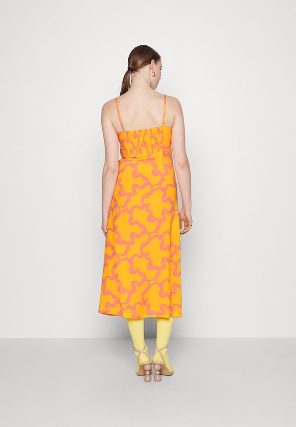 YAS YASMOLEA STRAP MIDI DRESS