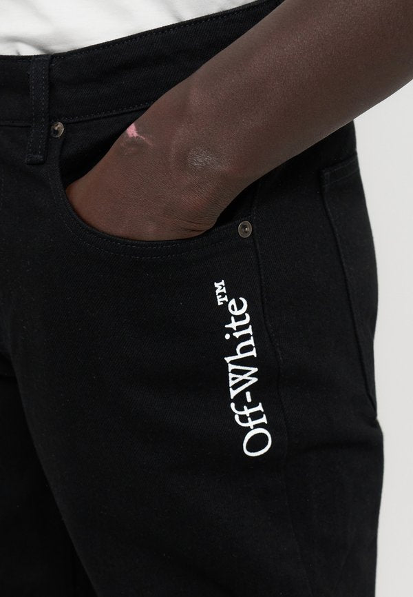 OFF-WHITE