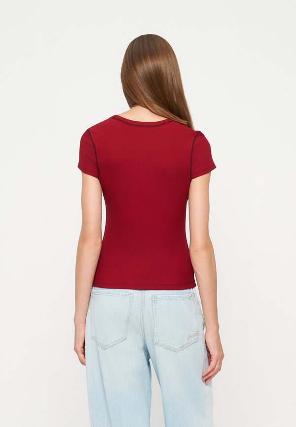 DKNY