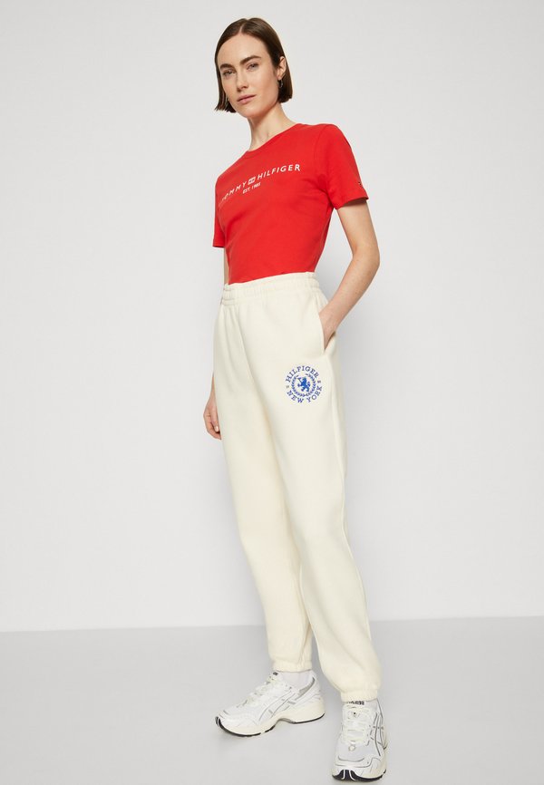 Tommy Hilfiger CREST