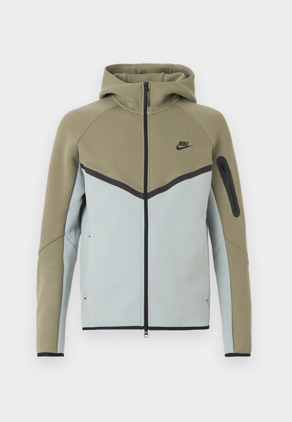 Nike Sportswear Fleece jacket - silver-coloured sage/light pumice/black