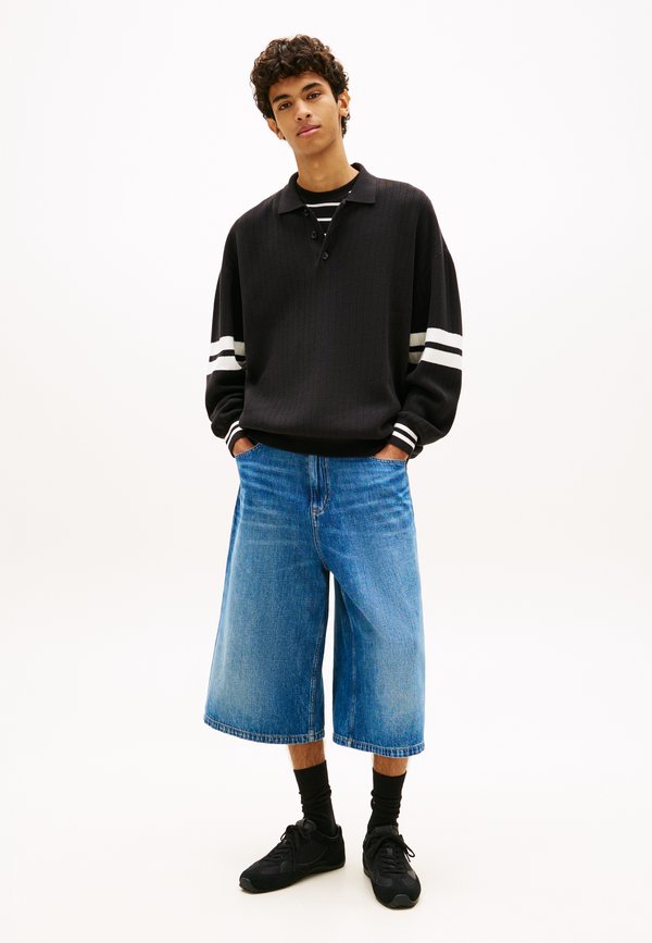 Tommy Jeans THEO FADED LOOSE DENIM SHORTS
