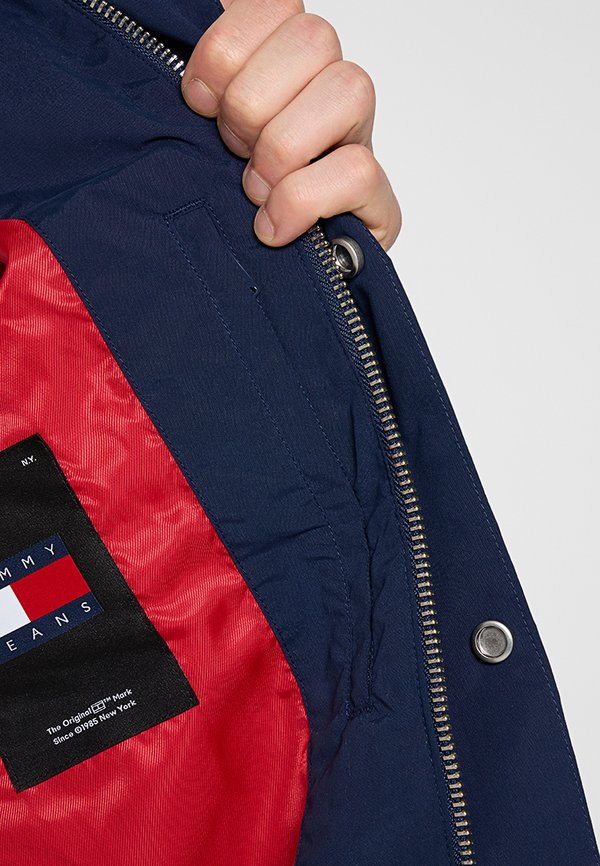 Tommy Jeans CHICAGO