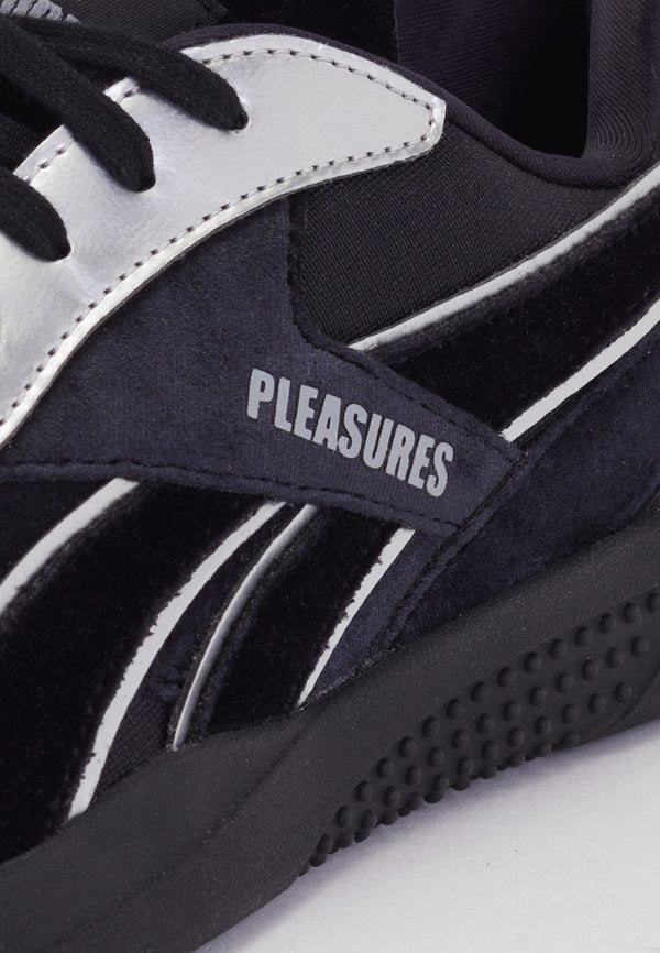 Reebok LTD PLEASURES HAMMER STREET UNISEX