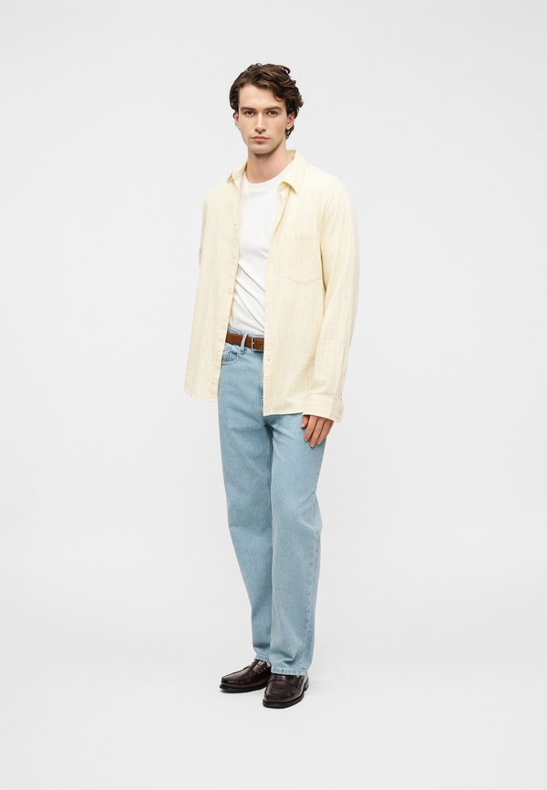 Tommy Jeans OTIS FADED REGULAR STRAIGHT LEG JEANS
