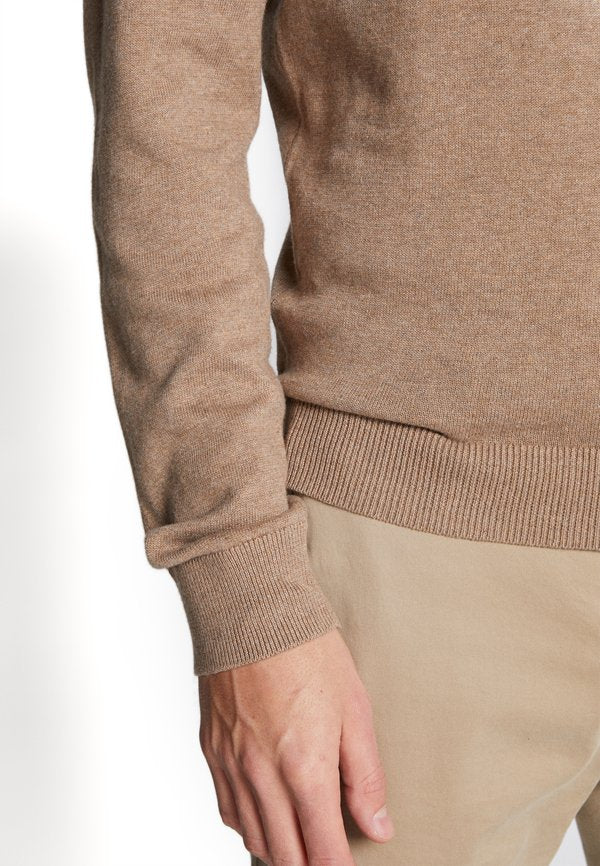 Pier One by Zalando