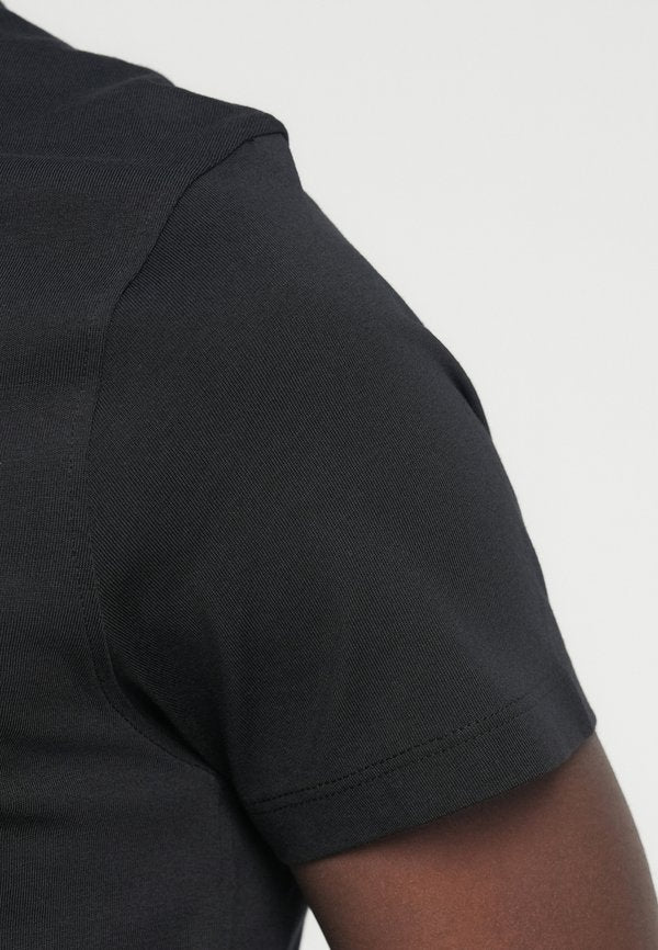 U.S. Polo Assn.