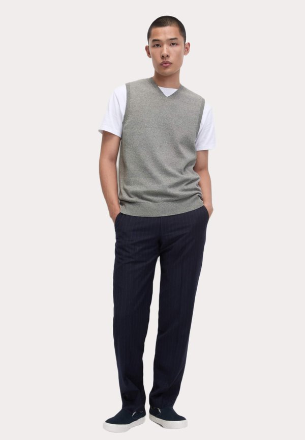 Marks & Spencer  SLEEVELESS