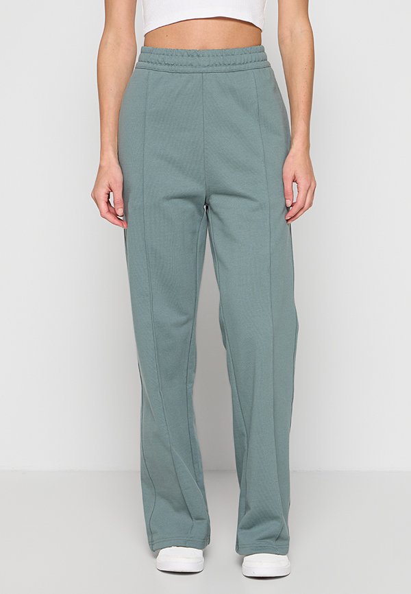 Calvin Klein Jeans
