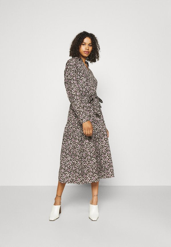 Selected SLFSOLVEIG SHIRT DRESS