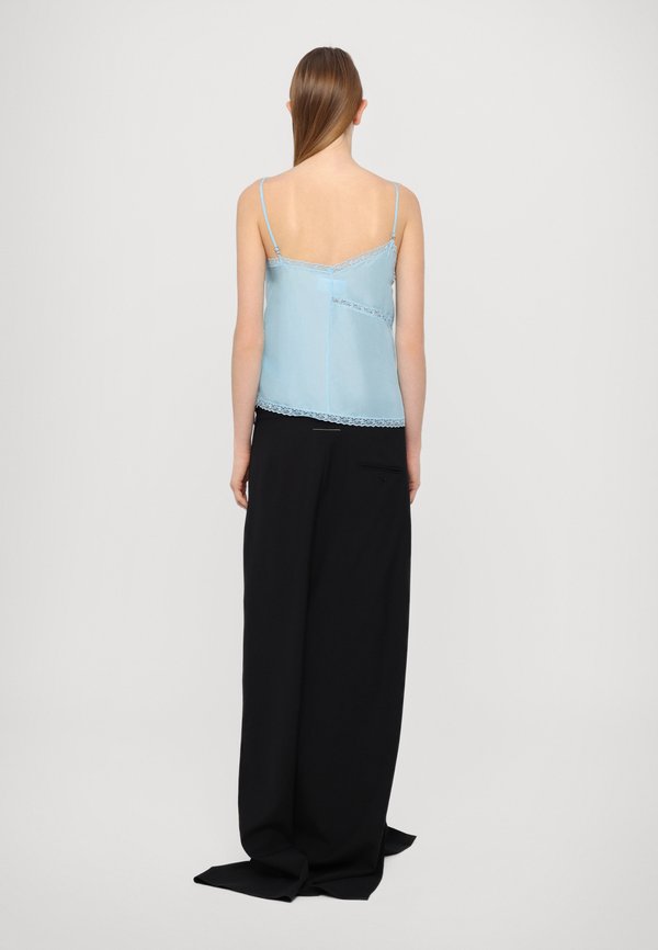 MM6 Maison Margiela