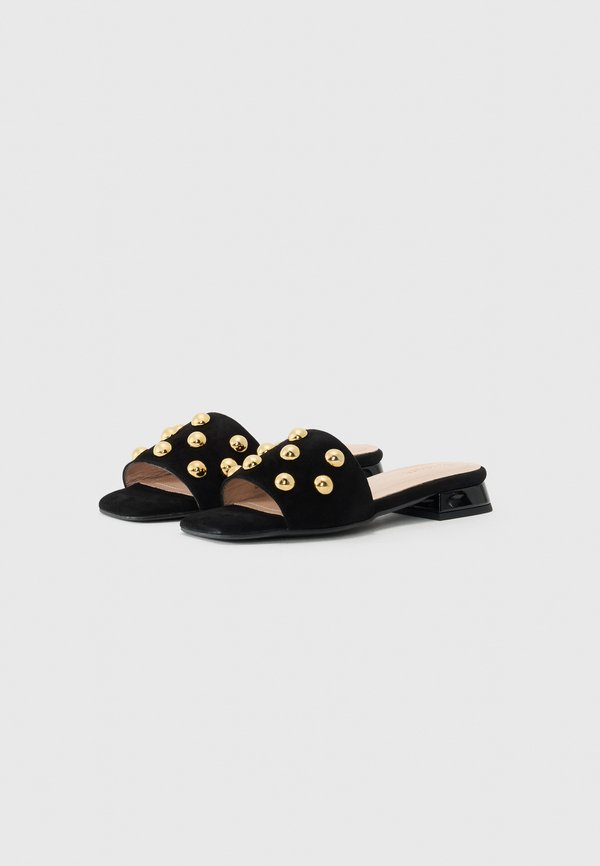 bStore