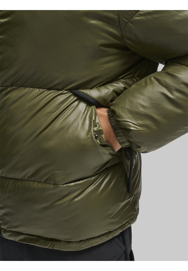 HALO BOXY THERMOLITE PUFFER