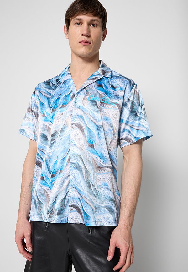 Carlo Colucci OVERSIZE FIT