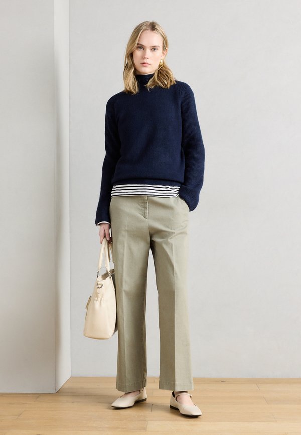 Marc O'Polo MODEL MEA STRAIGHT PIGMENT DYE HIGH WAIST