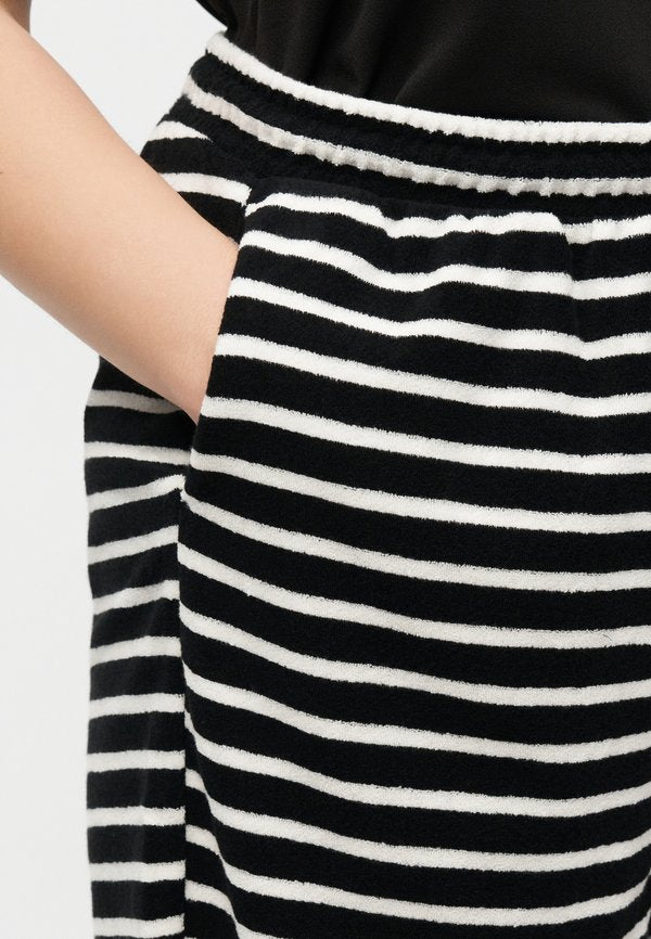 Vero Moda Curve VMCLINE WIDE