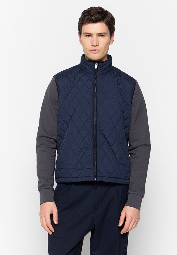 Hackett London