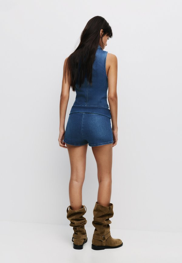PULL&BEAR