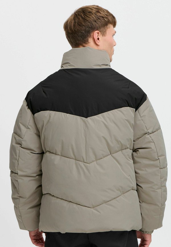 Solid SDMORITZ COLORBLOCK