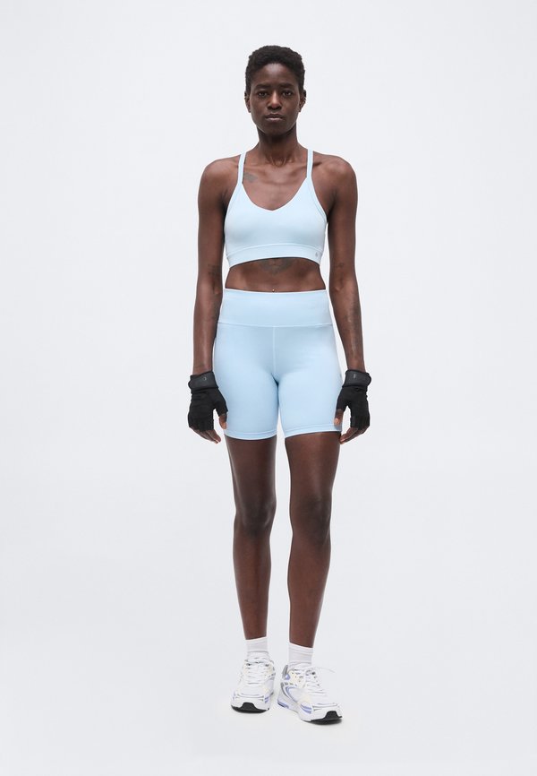 Even&Odd active by Zalando MEDIUM SUPPORT SPORTS BRA WITH ADJUSTABLE CROSS BACK STRAPS