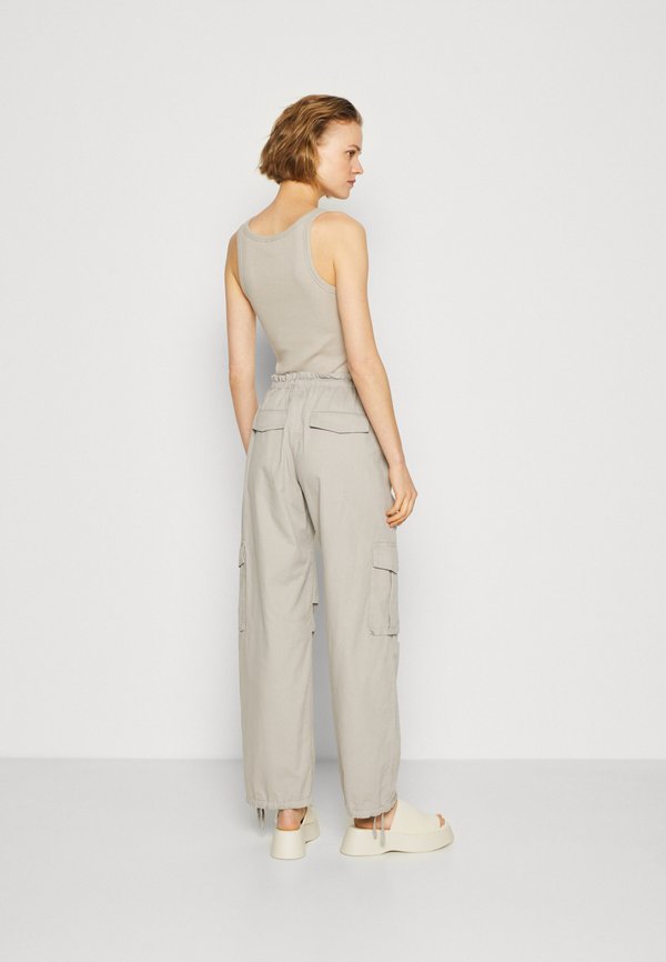 Abercrombie & Fitch TIE WAIST BAGGY PANT