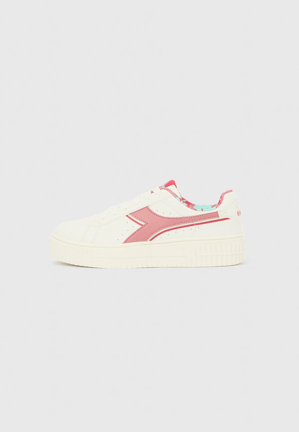 Diadora JACE
