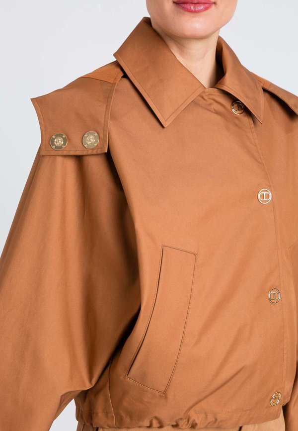 TWINSET CABAN CON CAPPUCCIO