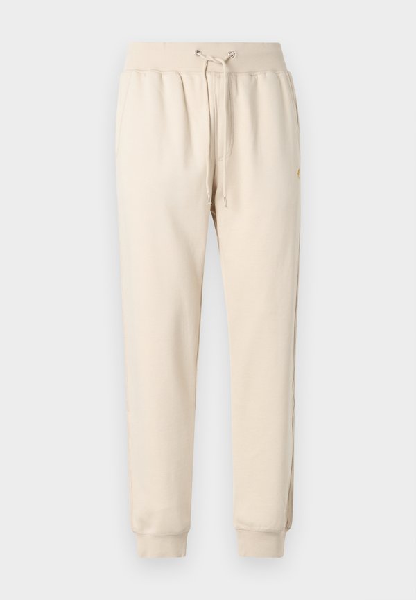 Pier One by Zalando