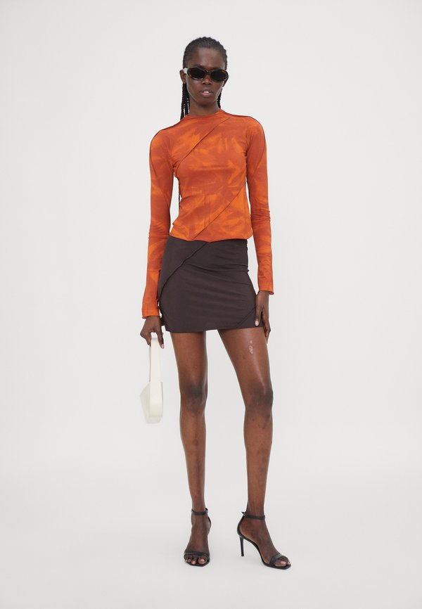 Ioannes BIAS LONGSLEEVE