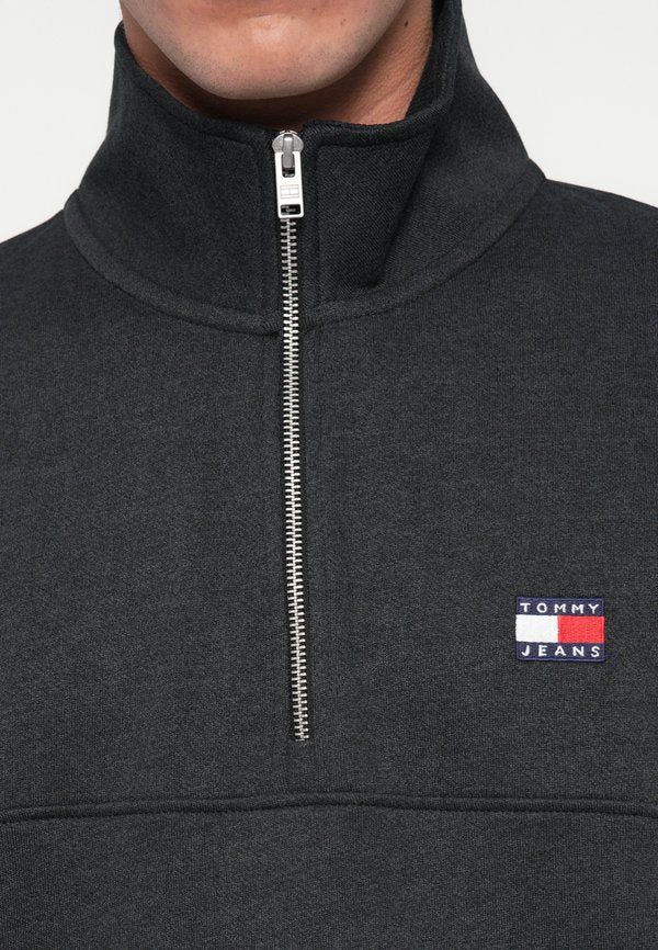 Tommy Jeans REGULAR FIT