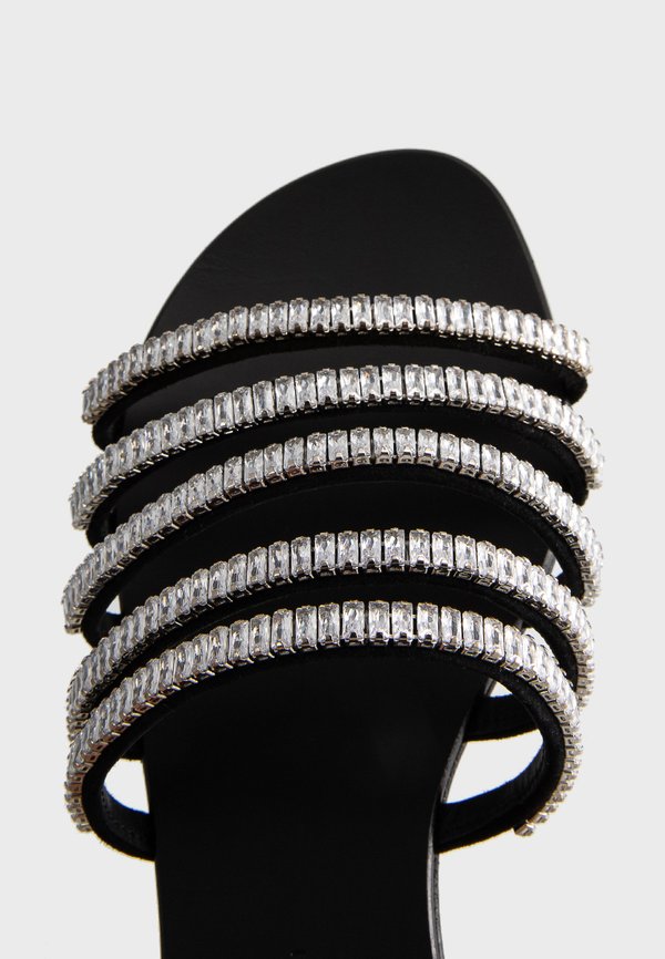Giuseppe Zanotti