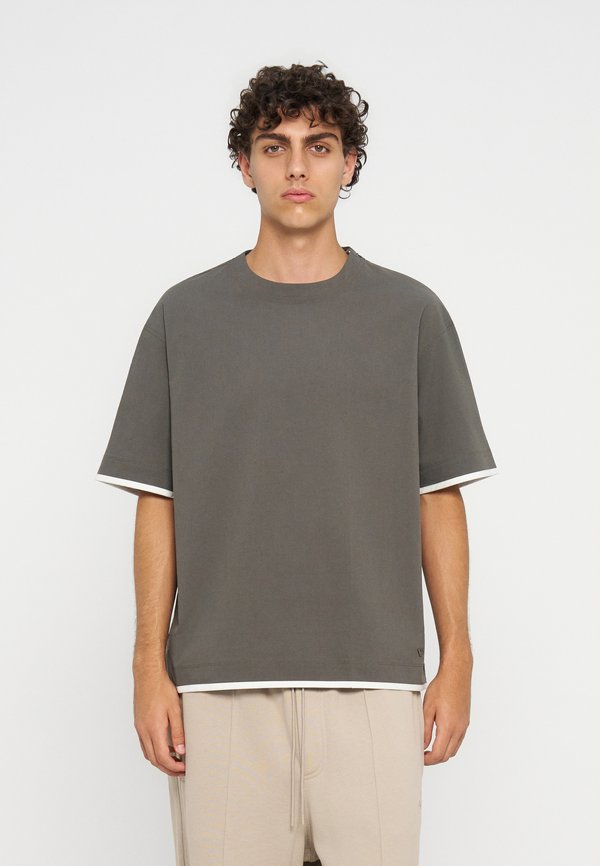 Emporio Armani