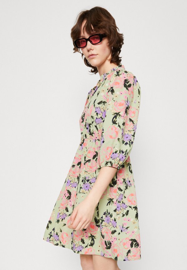 Vero Moda VMSERENITY OLIVIA  DRESS