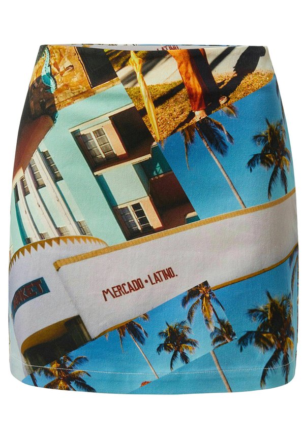 Desigual DESIGNED BY ESTEBAN CORTAZAR