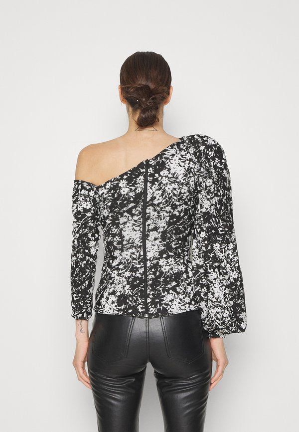 April & Alex ESSIE BLOUSE