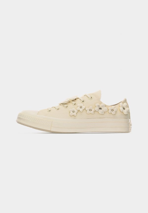 Converse CHUCK 70