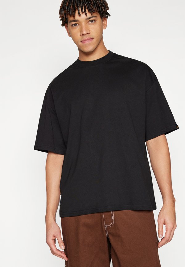 Alpha Industries LOGO