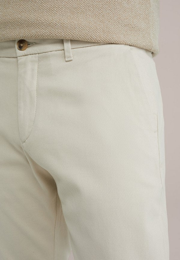 WE Fashion THE TEXTURED