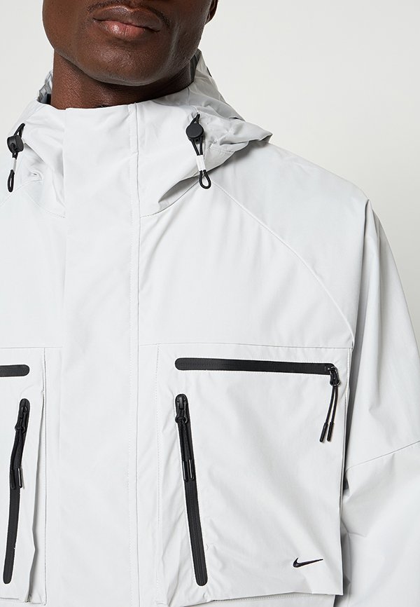 Nike Sportswear