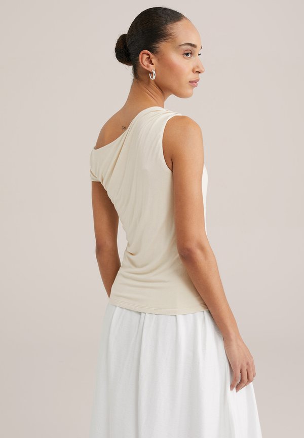WE Fashion OFF SHOULDER
