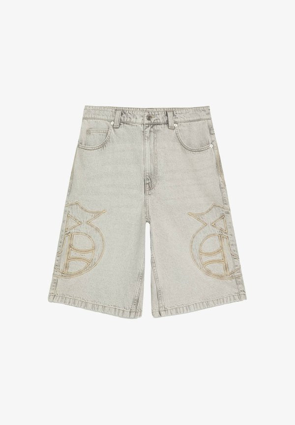 Bershka DENIM WITH PATCHES - BERMUDA SHORTS - Denim shorts - grey