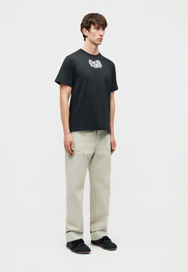 GCDS BLACK LABEL APPLE