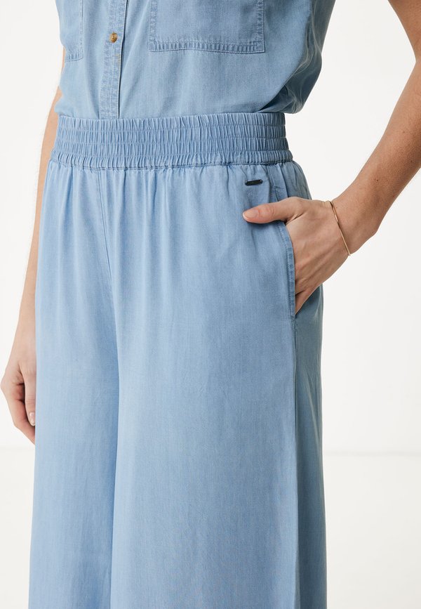 Mexx WITH SLIT
