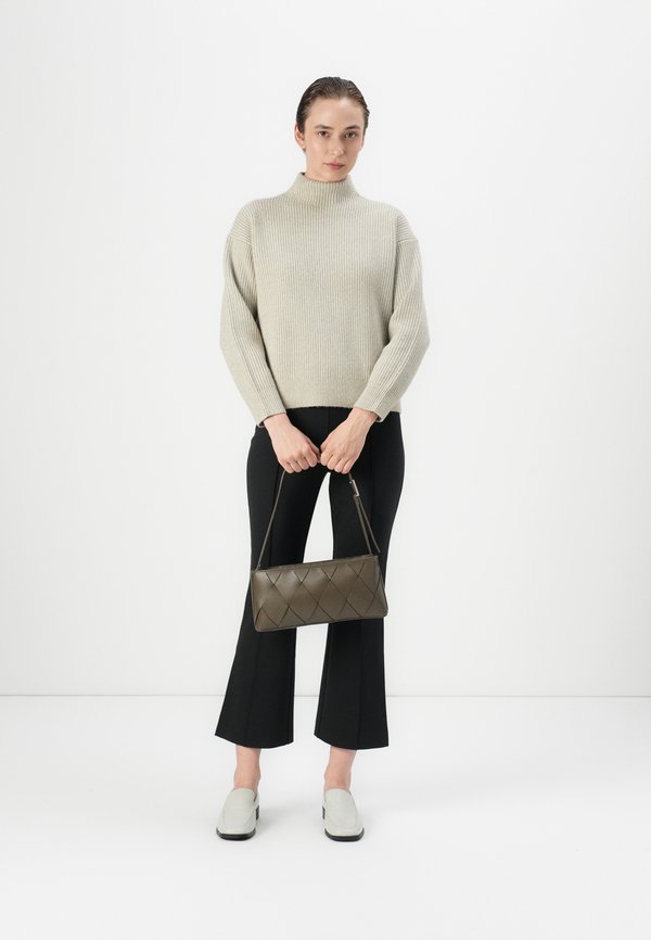 Calvin Klein STITCH T NECK