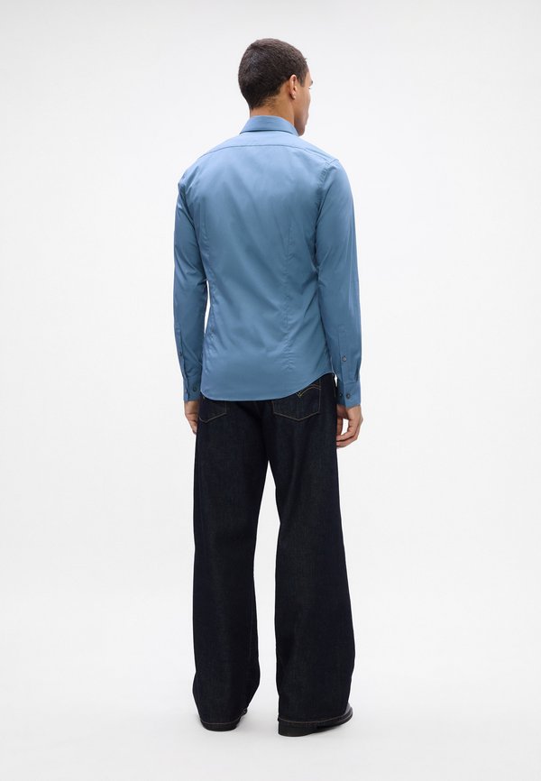 Calvin Klein SLIM