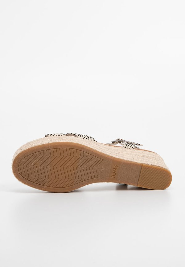 TOMS AUDREY