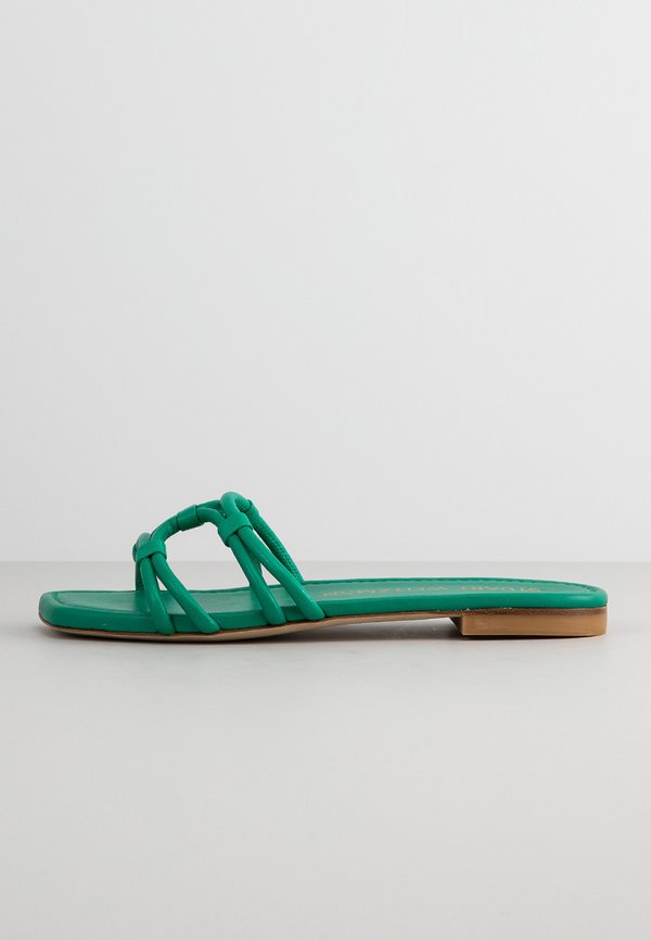 Stuart Weitzman